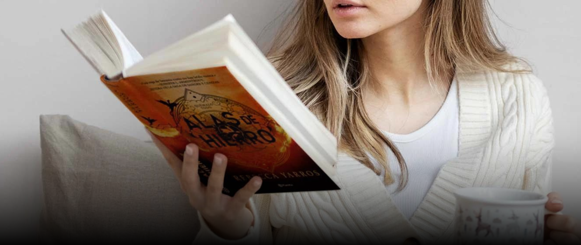 Todo lo que tienes que saber sobre 'Alas de hierro', lo nuevo de Rebeca Yarros