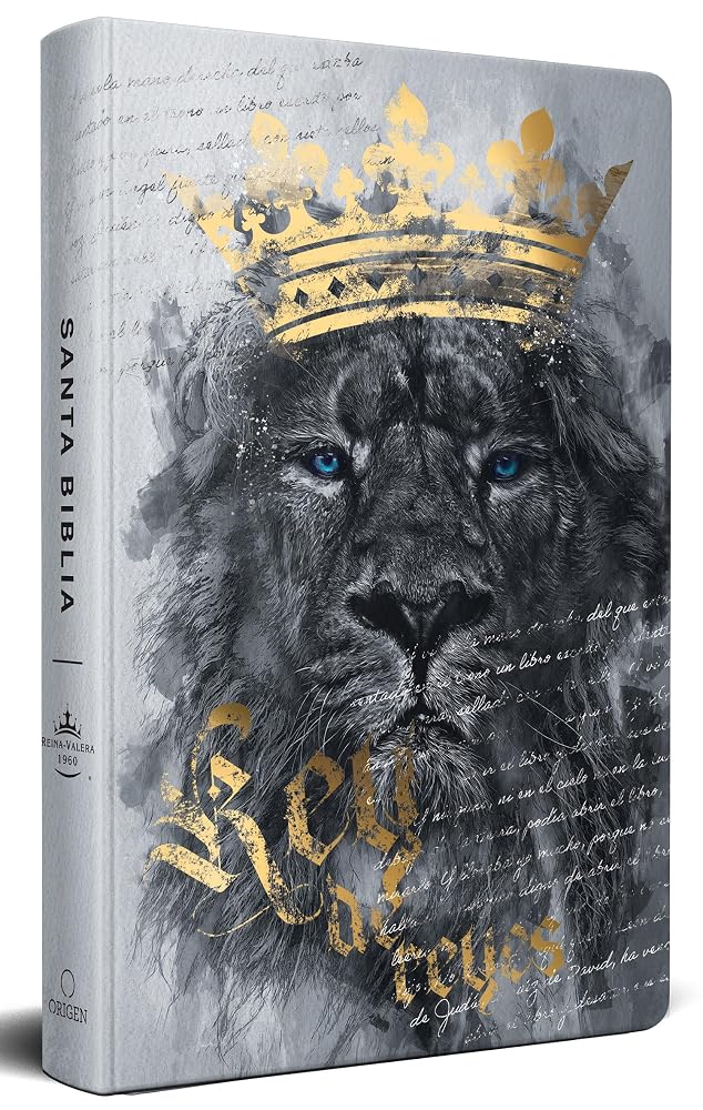 Biblia RVR60 letra grande tamaño manual, tapa dura León Rey de Reyes / Spanish Bible RVR60 Handy Size Large Print Hardcover Lion King of Kings (Spanish Edition) cover image