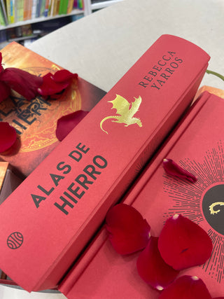 Alas de hierro (Empíreo 2)