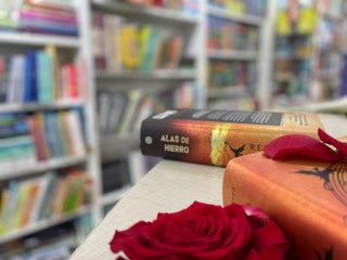 Alas de hierro (Empíreo 2)