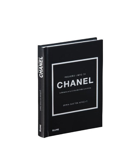 Pequeño libro de Chanel CARAJOS